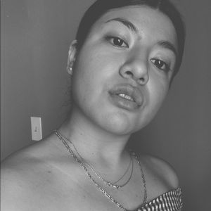 Meet your Posher, Sonia